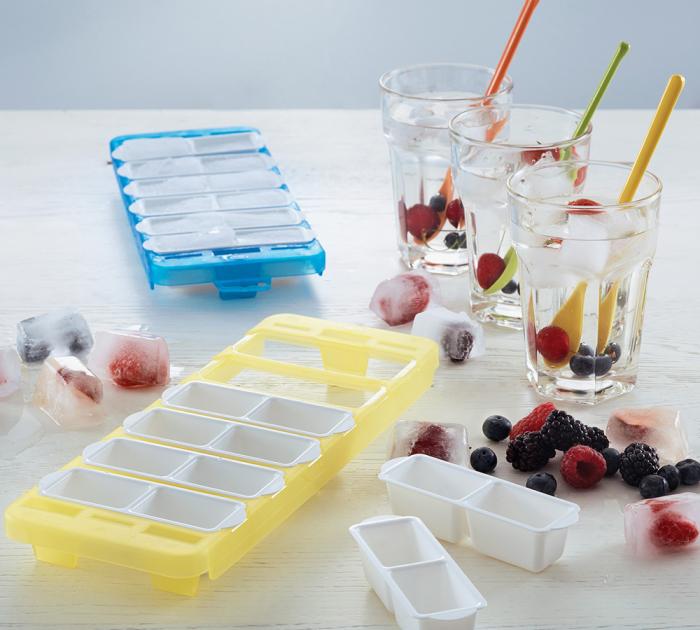 SNIPS ICE CUBE TRAY- BLUE OR YELLOW - 30 x 11.50 x 2.80CM
